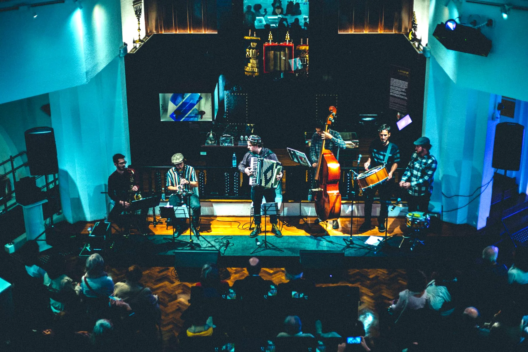 Klezmer Três Rios em apresentação ao vivo